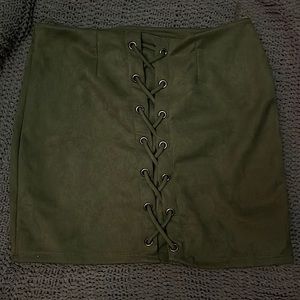 Army/Forest green skirt from Windsor (XL)